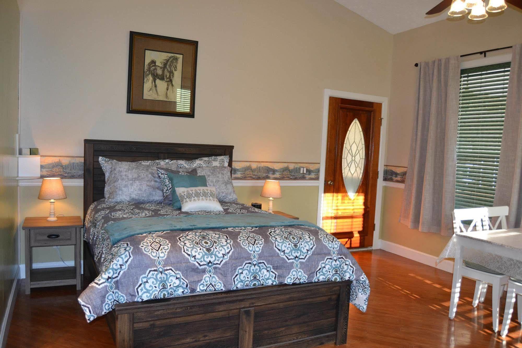 Rock Pointe Ranch Bed and Breakfast Floral City Eksteriør billede